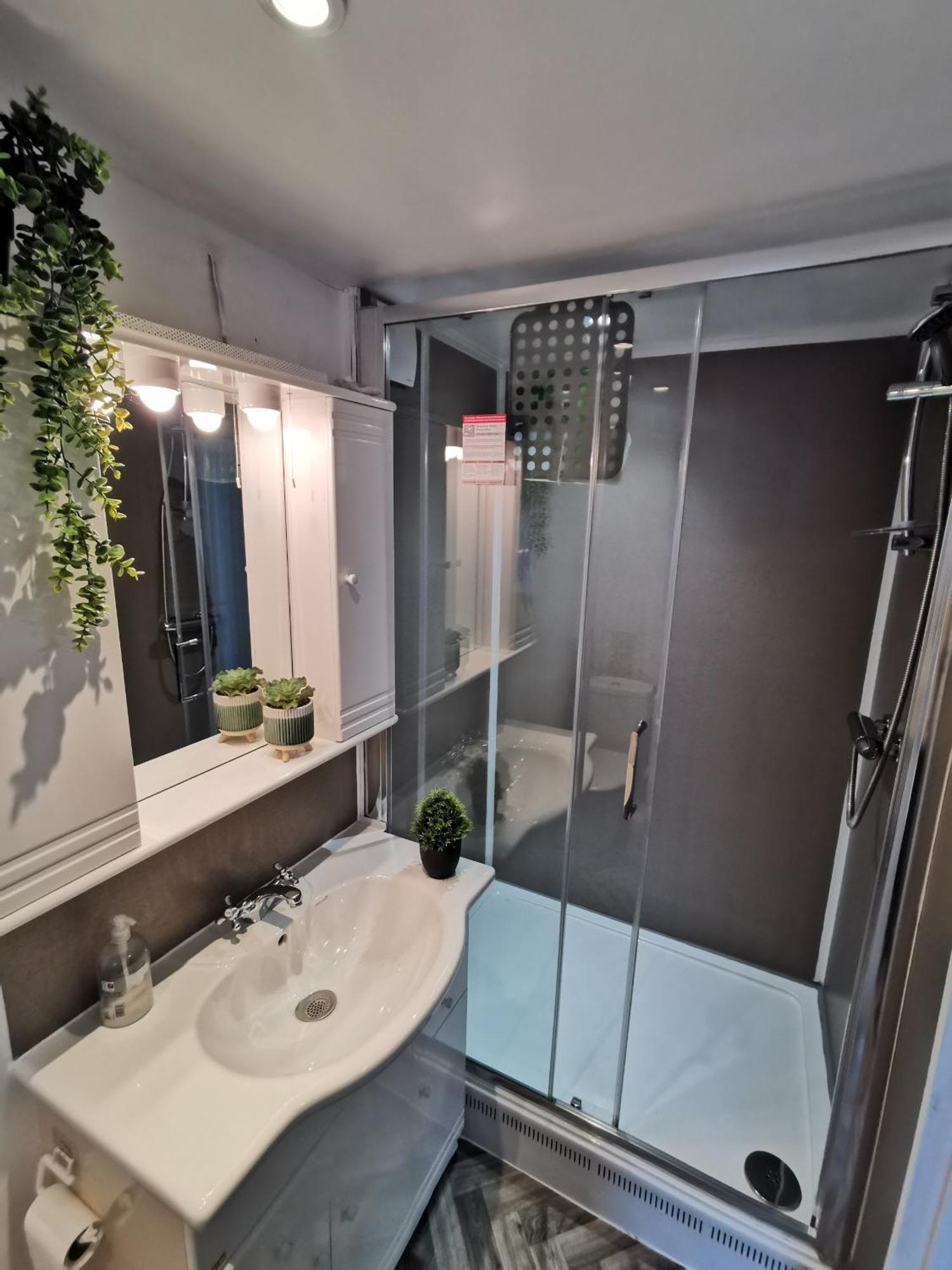Cosy Studio In Havant! Near A3 And Staunton Country Park Ngoại thất bức ảnh