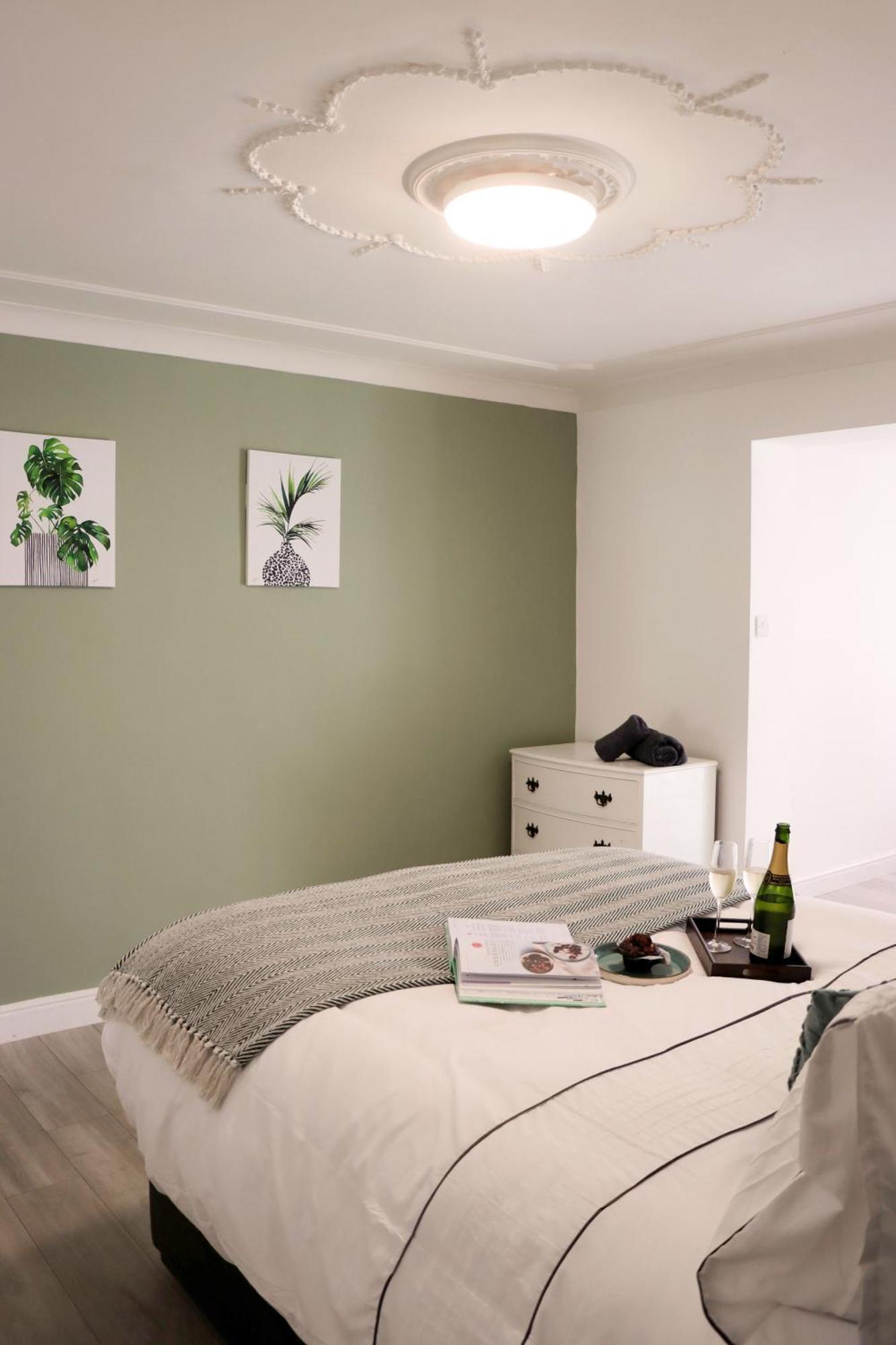 Cosy Studio In Havant! Near A3 And Staunton Country Park Ngoại thất bức ảnh