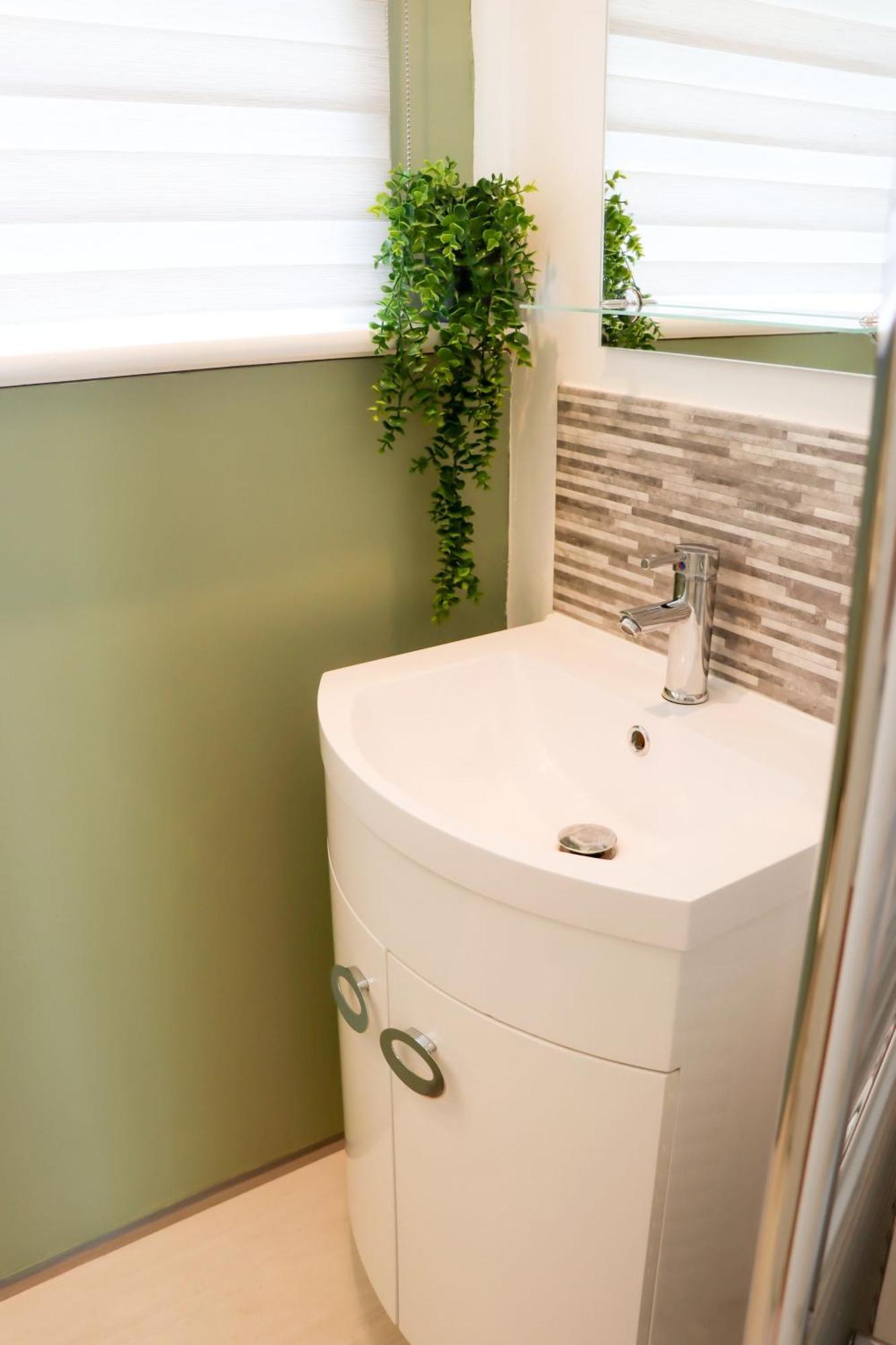 Cosy Studio In Havant! Near A3 And Staunton Country Park Ngoại thất bức ảnh